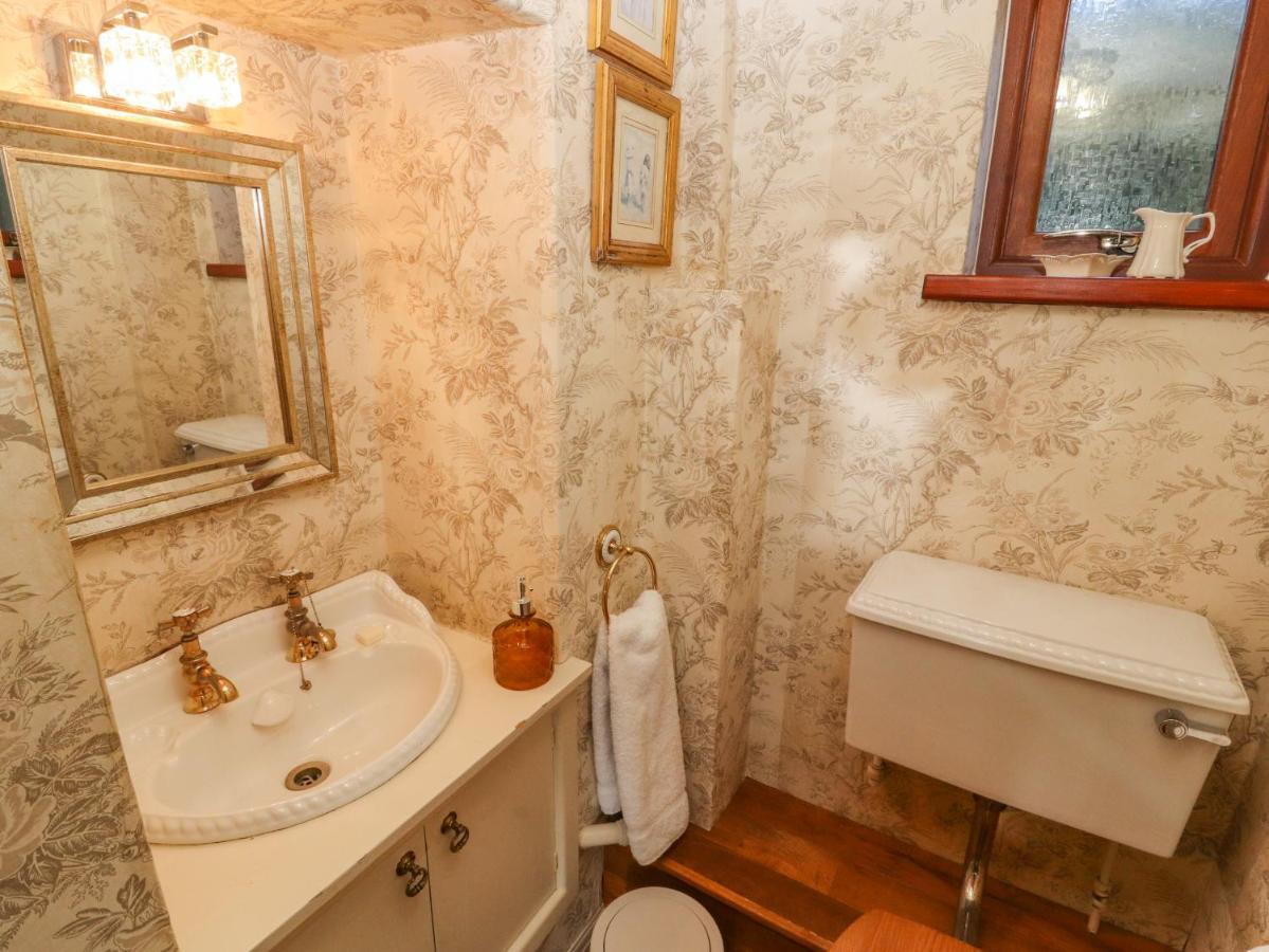 Clerk Beck Cottage Ulverston Εξωτερικό φωτογραφία